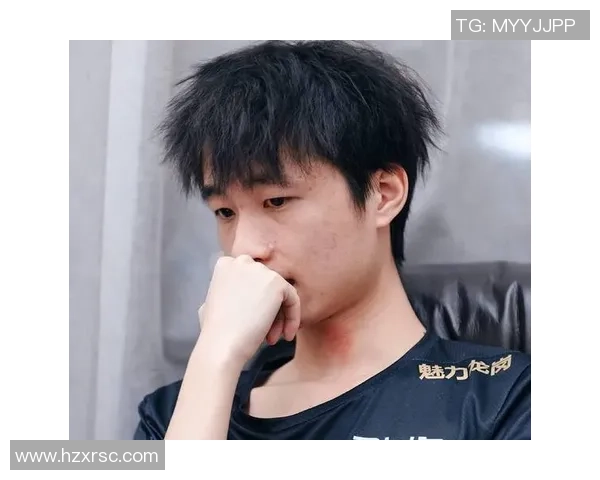 V5战队在世界大师赛中以50分稳居积分榜首位，展现强大实力