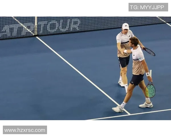 上海网球队在世锦赛中的灵活应变能力与战术创新分析